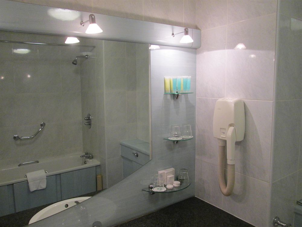 Hotel Carrickdale &